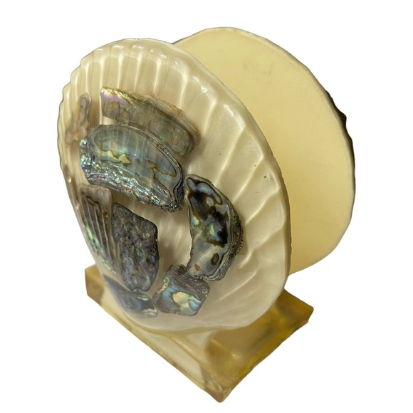 VTG RESIN ABALONE SEA SHELL NAPKIN HOLDER OR LETTER HOLDER WONDERMOLD IND., INC - Picture 7 of 12
